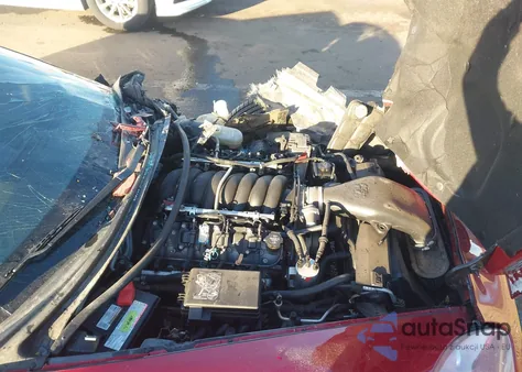 2008 Chevrolet Corvette из США, поврежденный, VIN 1G1YY26W485106929